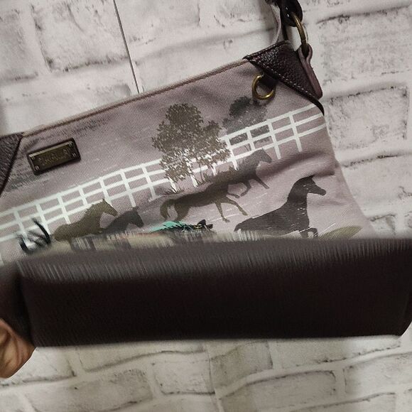 Chala Horse Design Shoulder Bag in Brown and Gray - Picture 4 of 7